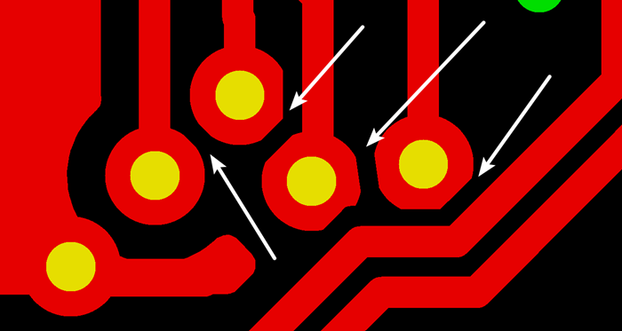 多層板中過孔會在每層線路上都有孔環(huán)，且每個層孔環(huán)周圍環(huán)境有夾線也有不夾線，環(huán)境各不一