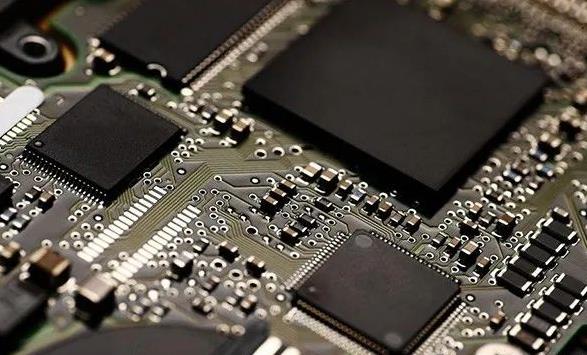 PCBA加工貼片元器件與插件元器件的區(qū)別在哪？